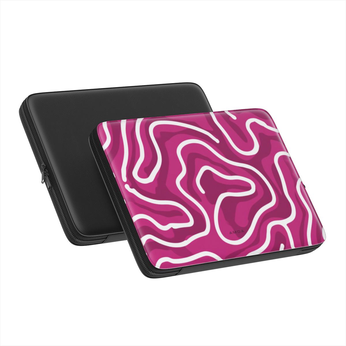 Wavy Pinky